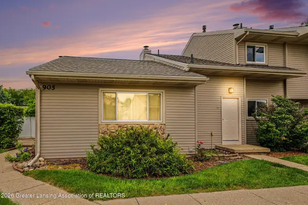 905 Registry Drive #133, Grand Ledge, MI 48837