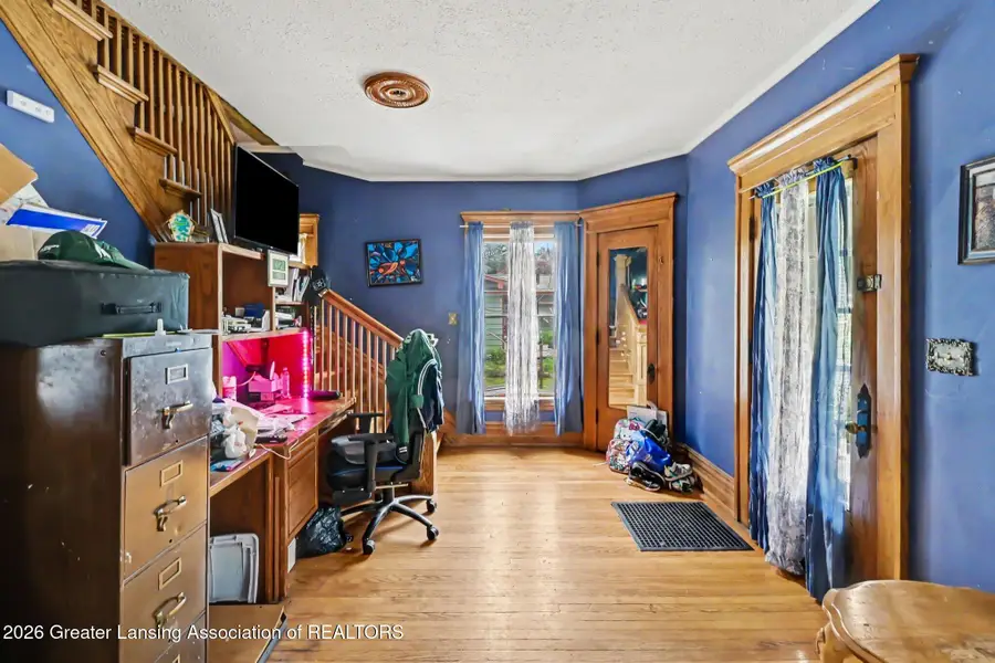 403 S Holmes Street, Lansing, MI 48912 - #2