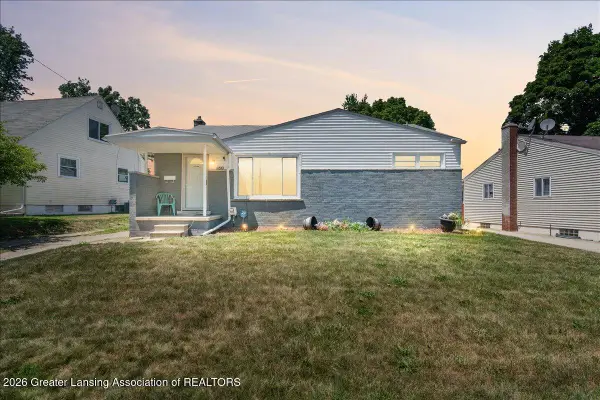 925 Mitchell Avenue, Lansing, MI 48917