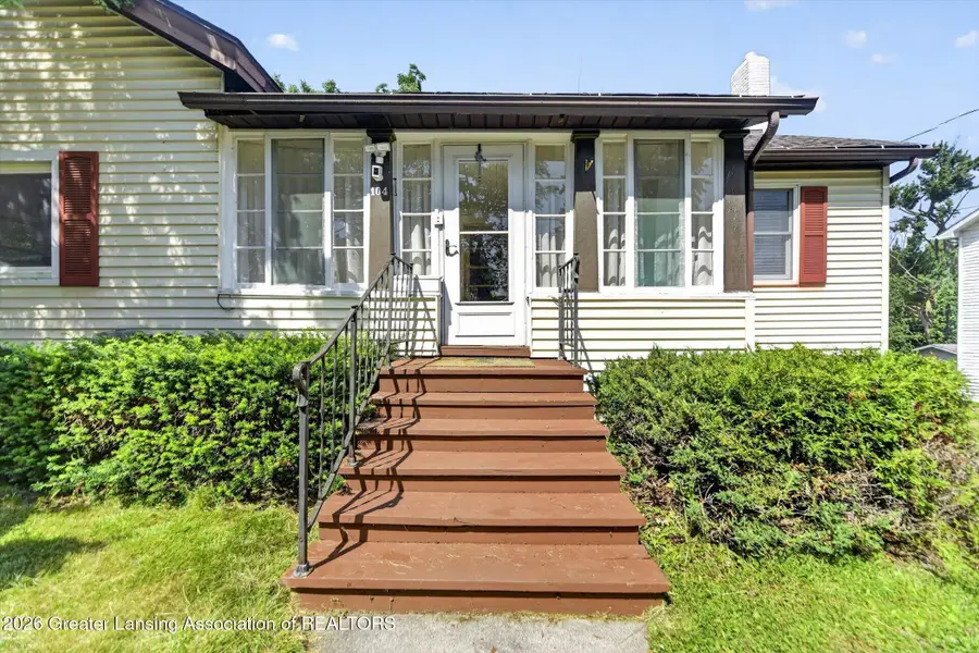 104 S Prospect Street, Saint Johns, MI 48879 - #2
