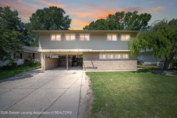 1227 Kimberly Drive, Lansing, MI 48912