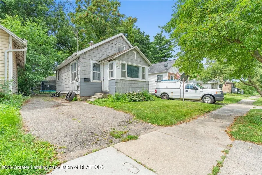 216 Denver Avenue, Lansing, MI 48910 - #3