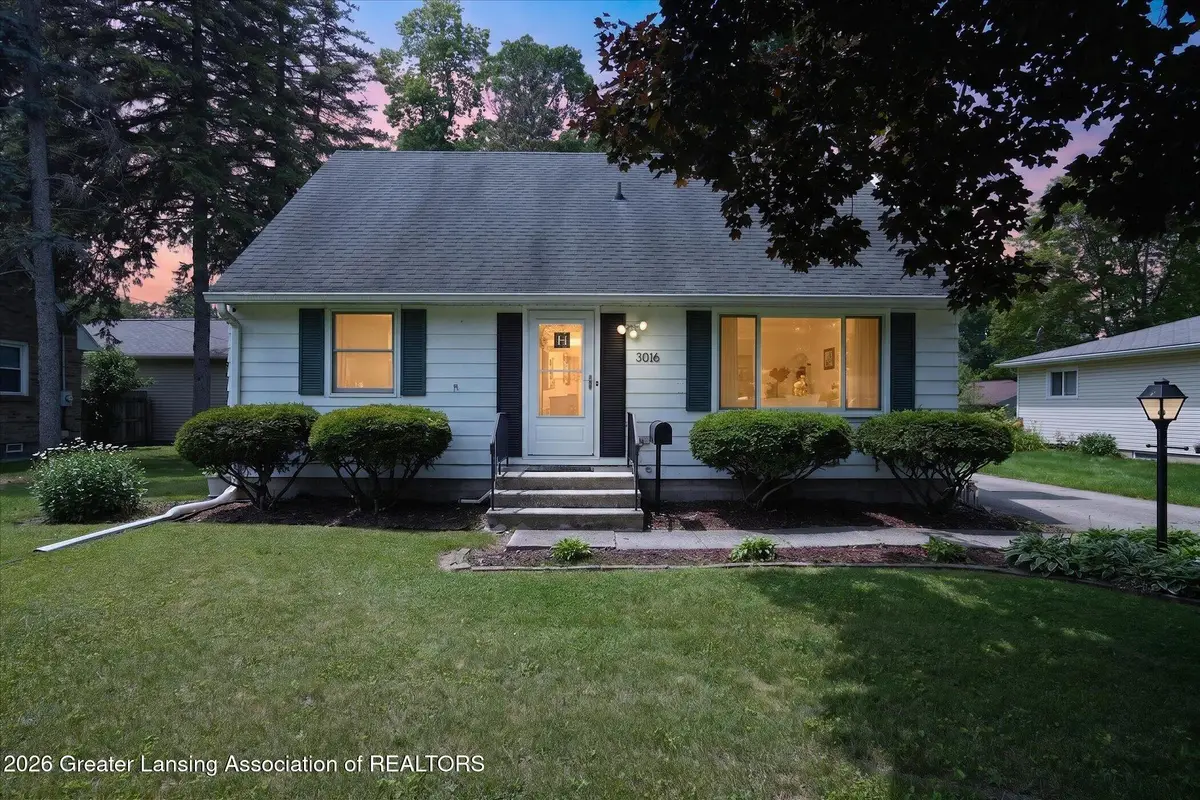 3016 S Deerfield Avenue, Lansing, MI 48911 - #1
