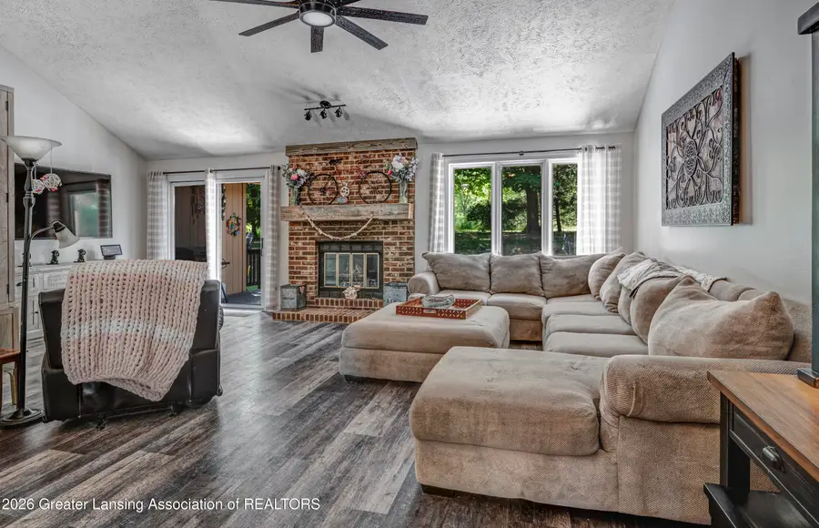 1635 Willow Creek Drive, Lansing, MI 48917 - #2