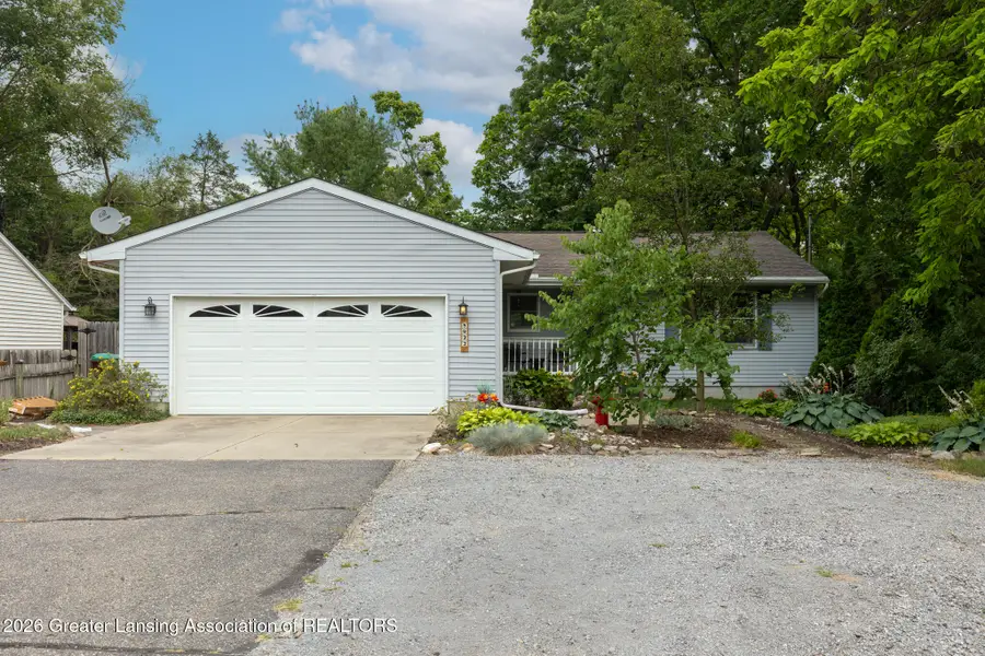 5922 S Edson Street, Haslett, MI 48840 - #2