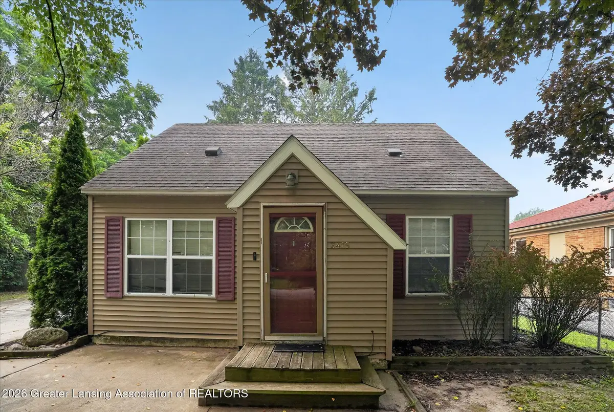 2415 W Washtenaw Street, Lansing, MI 48917 - #1