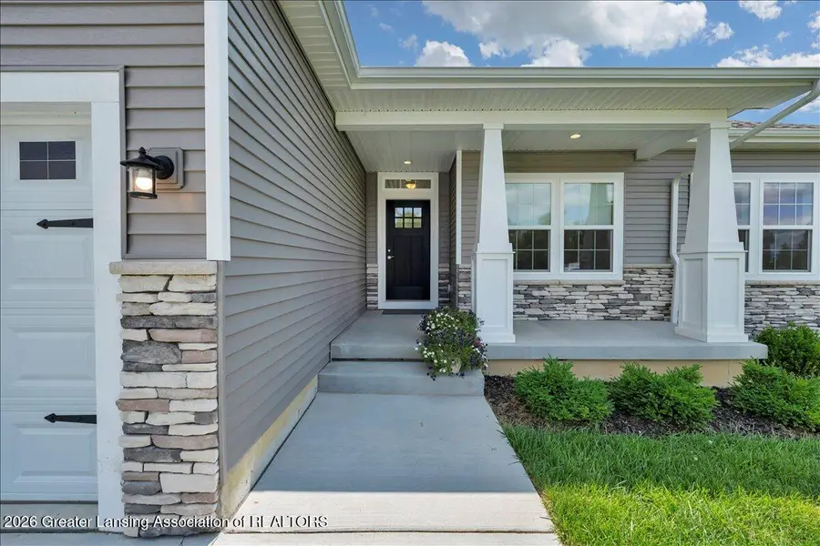 545 W Wildwood Drive, Owosso, MI 48867 - #2