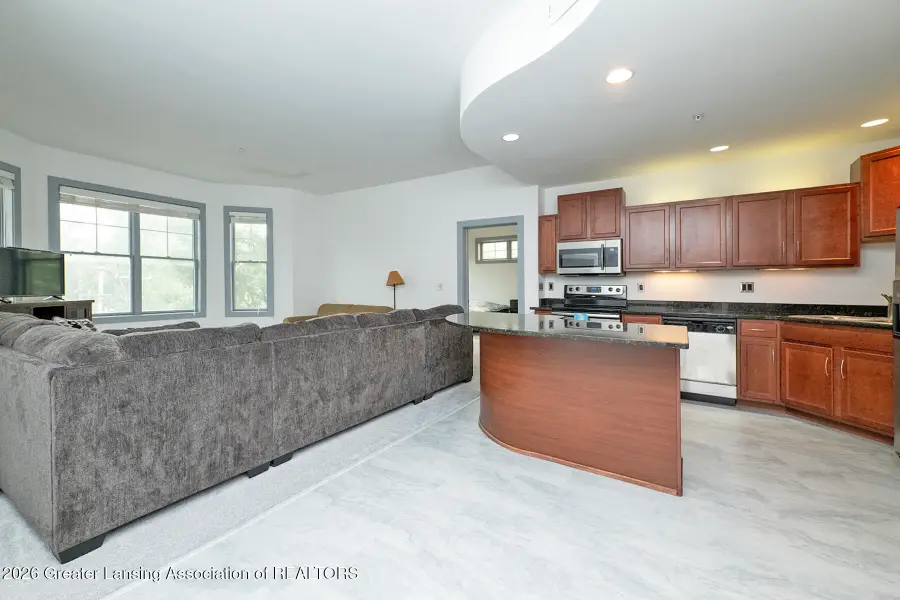 600 Albert Avenue #424, East Lansing, MI 48823 - #3