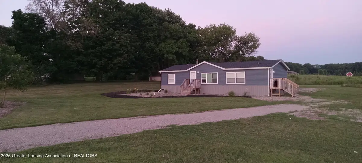 2331 S Michigan Road, Eaton Rapids, MI 48827 - #1