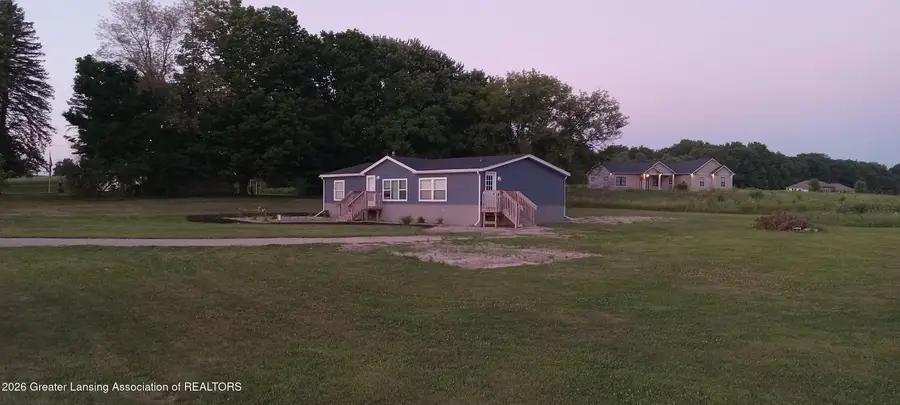 2331 S Michigan Road, Eaton Rapids, MI 48827 - #3