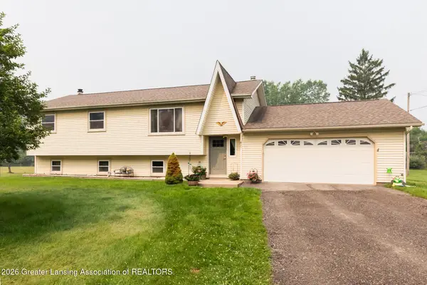 900 Lucy Road, Howell, MI 48843