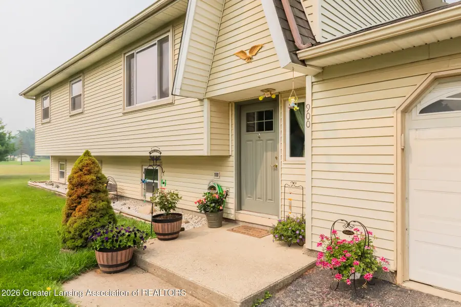 900 Lucy Road, Howell, MI 48843 - #2