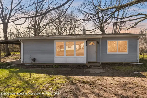 4812 Delbrook Avenue, Lansing, MI 48910