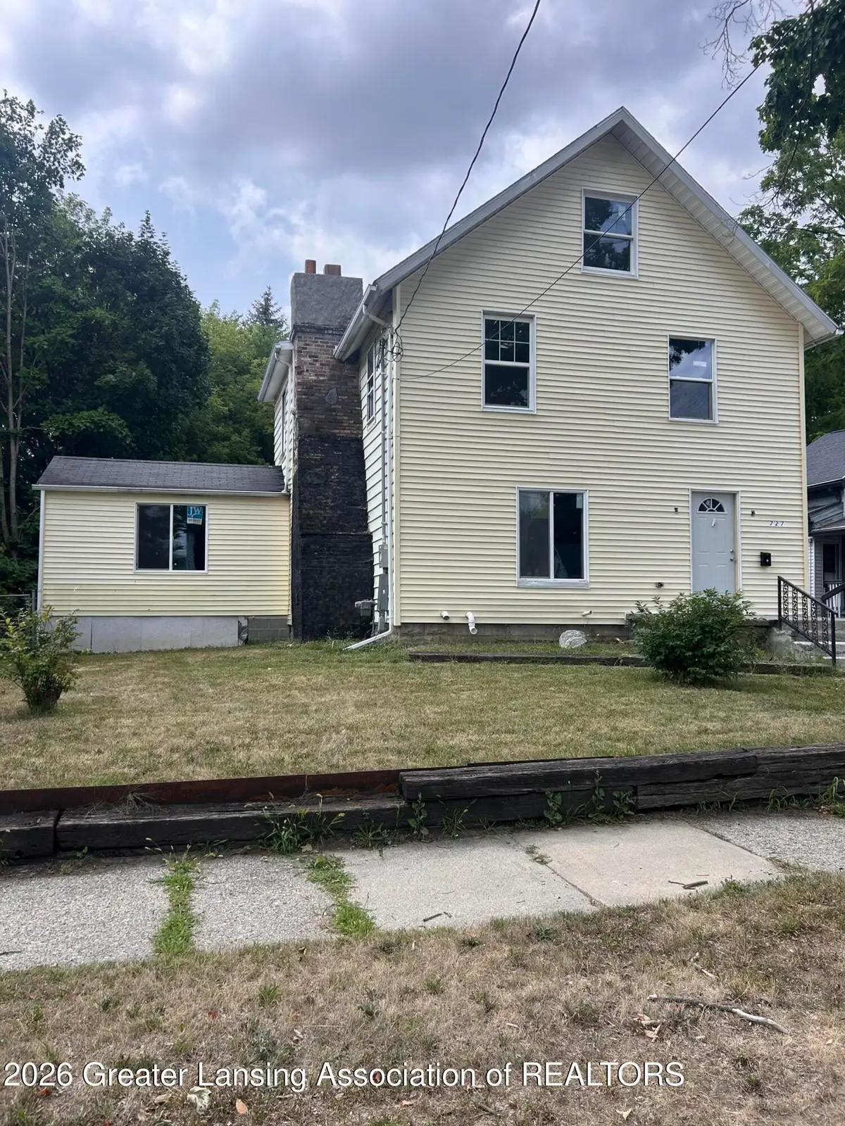 727 Wisconsin Avenue, Lansing, MI 48915 - #1