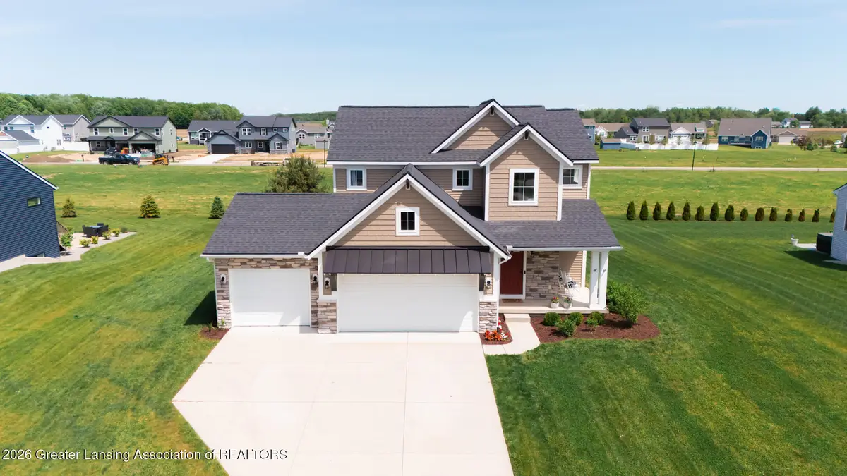 2294 W Gallant Fox Way, Saint Johns, MI 48879 - #1