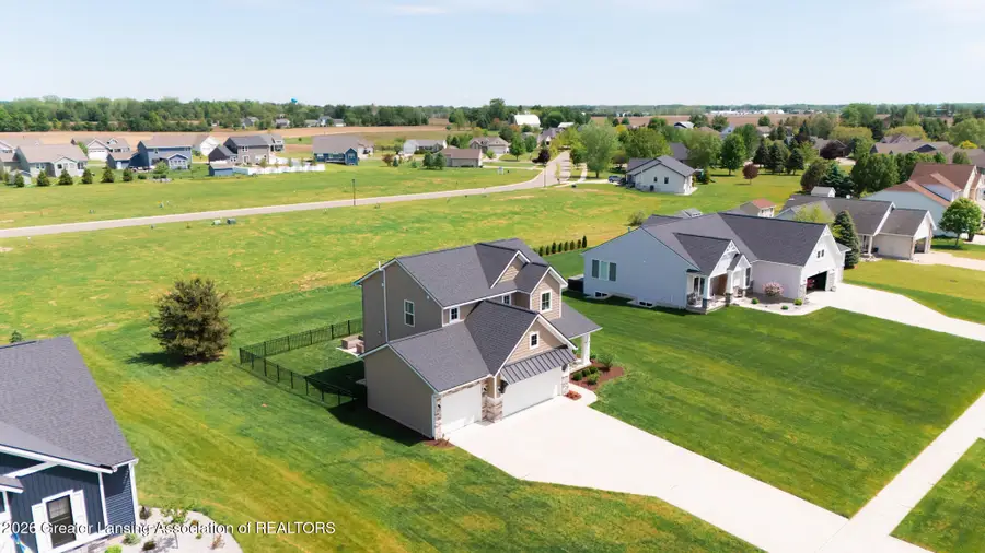 2294 W Gallant Fox Way, Saint Johns, MI 48879 - #2