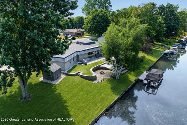 2027 Island Drive, Wayland, MI 49348