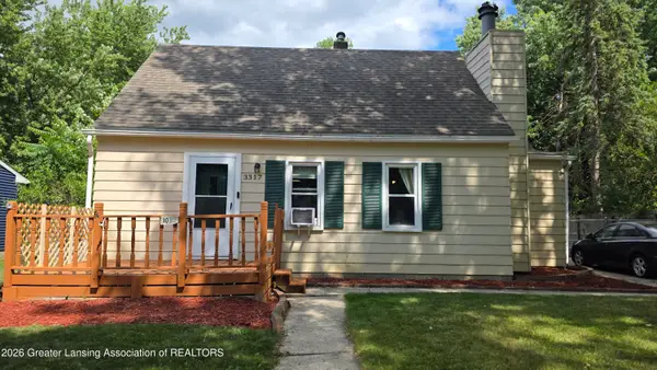 3317 S Catherine Street, Lansing, MI 48911