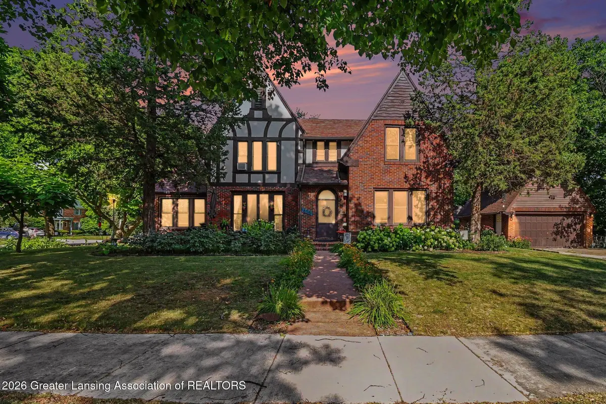 416 Carey Street, Lansing, MI 48915 - #1