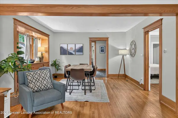1834 Delevan Avenue, Lansing, MI 48910