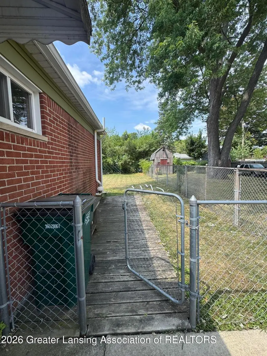 3812 Burchfield Drive, Lansing, MI 48910 - #2