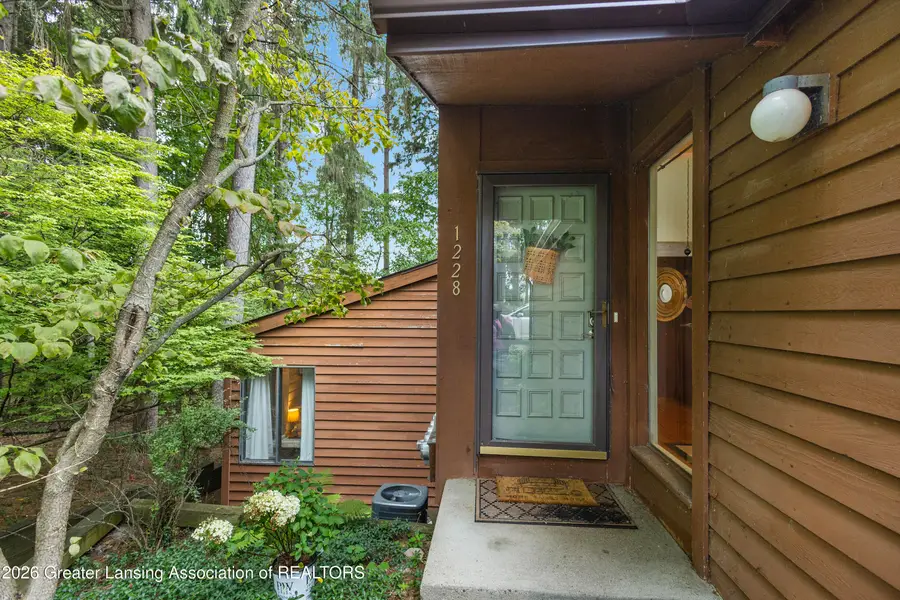 1228 Academic Way, Haslett, MI 48840 - #2