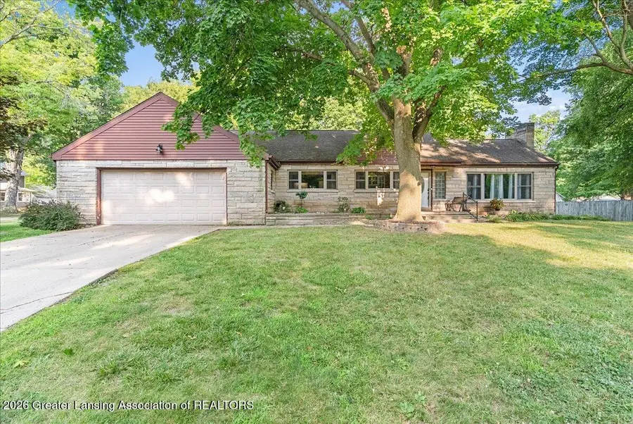405 Forest Street, Eaton Rapids, MI 48827 - #2