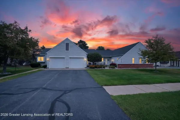 1101 Sunview Drive, St. Johns, MI 48879