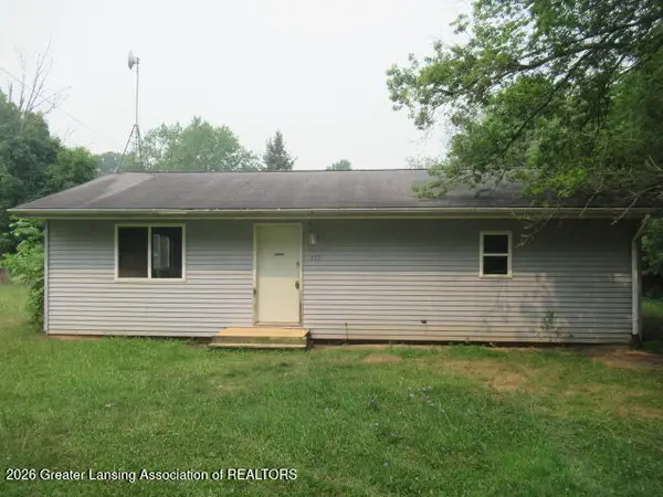 311 N Garfield Street, Maple Rapids, MI 48853