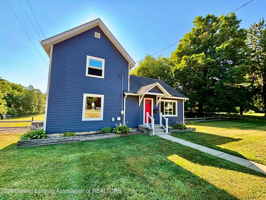 742 N Cochran Avenue, Charlotte, MI 48813 - #2