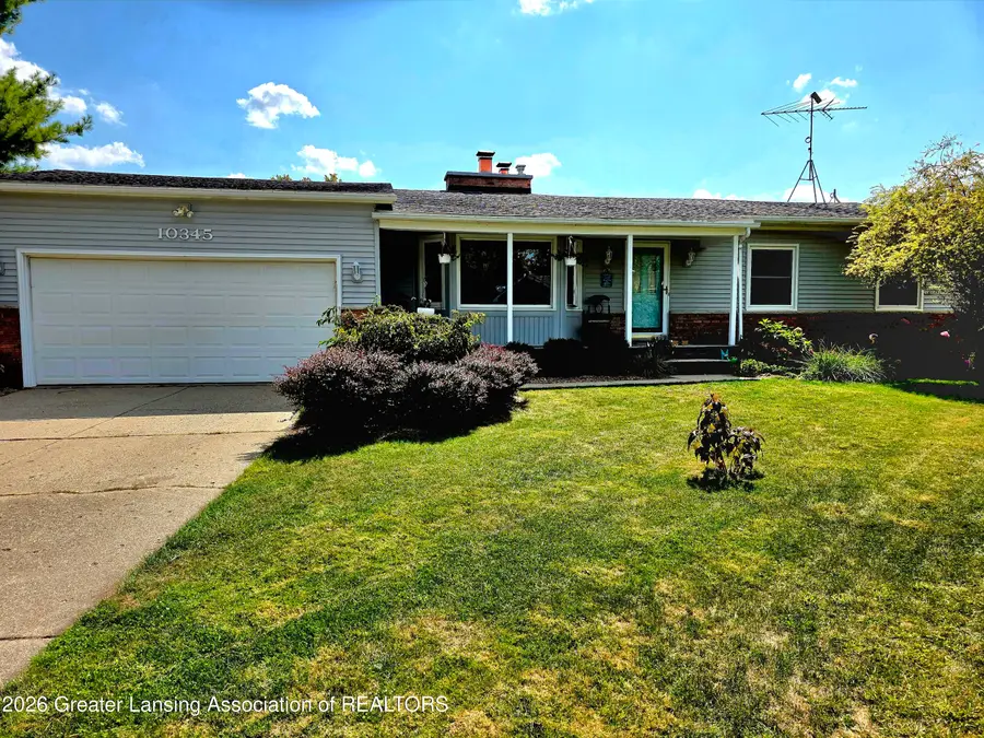 10345 Lafayette Lane, Dimondale, MI 48821 - #2