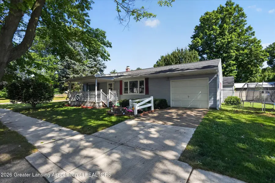 322 W Shaw Street, Charlotte, MI 48813 - #3
