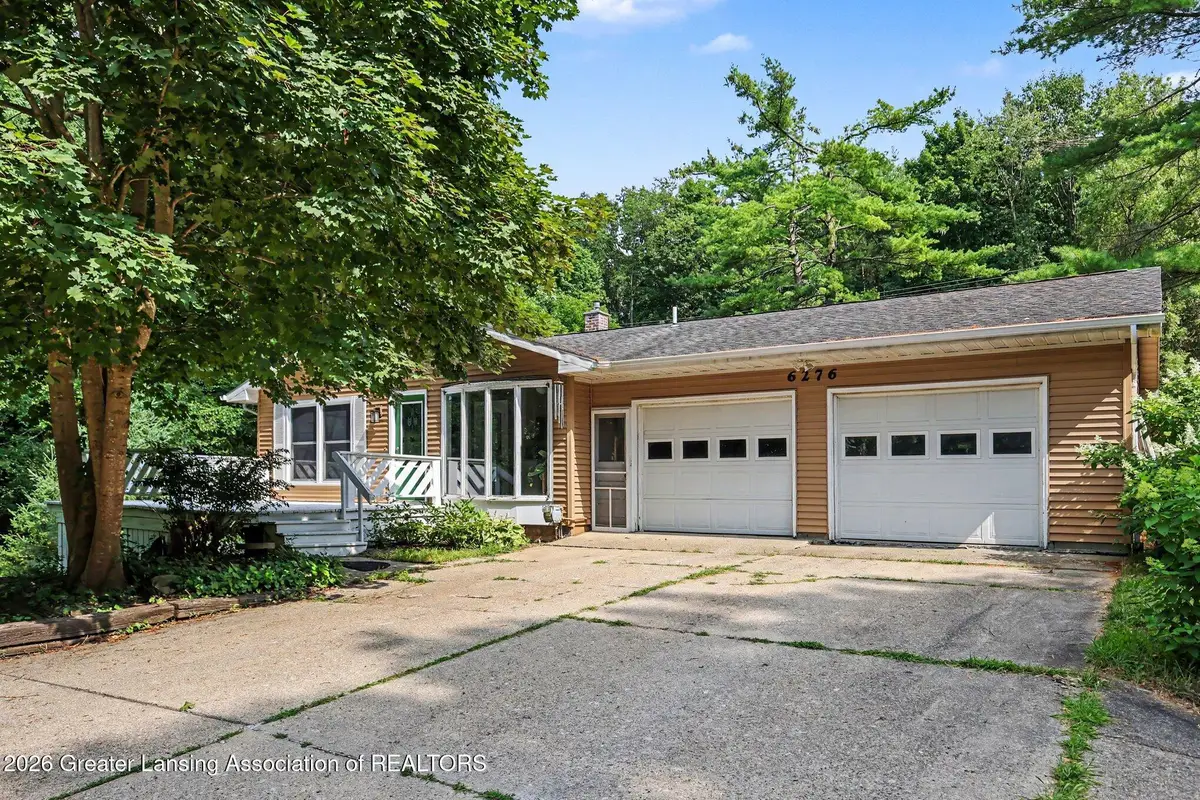 6276 Willow Highway, Grand Ledge, MI 48837 - #1