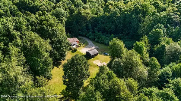 6690 Pinch Highway, Potterville, MI 48876