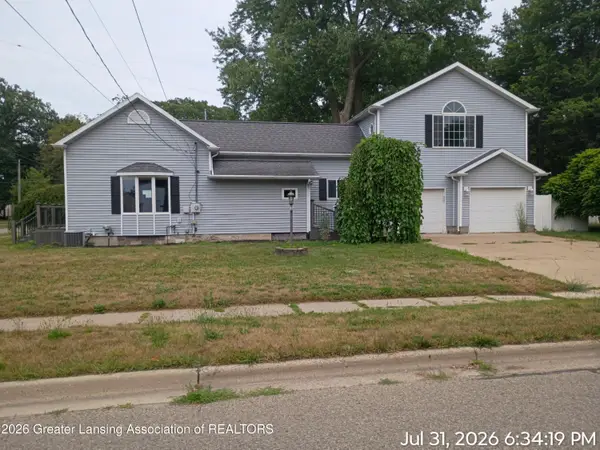 423 W Seminary Street, Charlotte, MI 48813