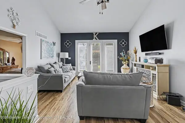 4017 Eastbridge Circle, Stockbridge, MI 49285