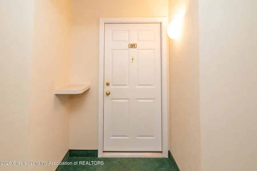 338 W Saginaw Street #15, East Lansing, MI 48823 - #2