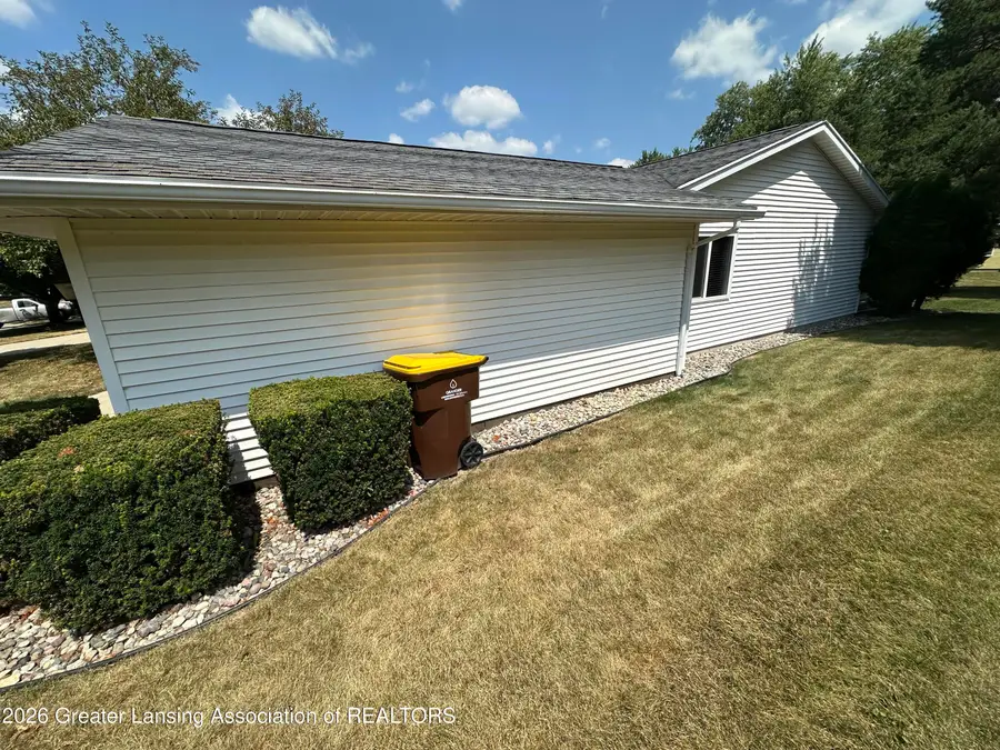 803 Randy Lane, Saint Johns, MI 48879 - #3