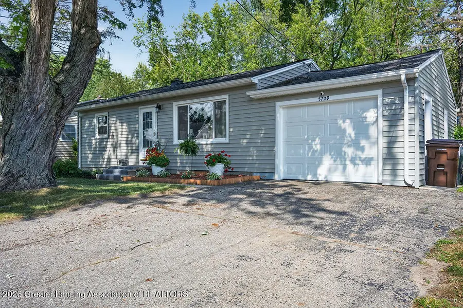 5729 Hilliard Road, Lansing, MI 48911 - #2