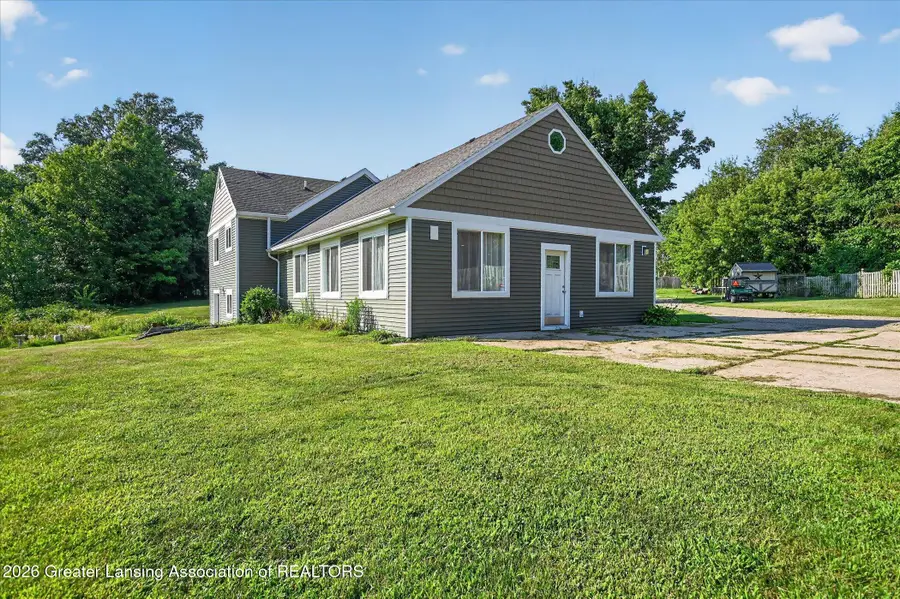6086 Curtice Road, Eaton Rapids, MI 48827 - #2