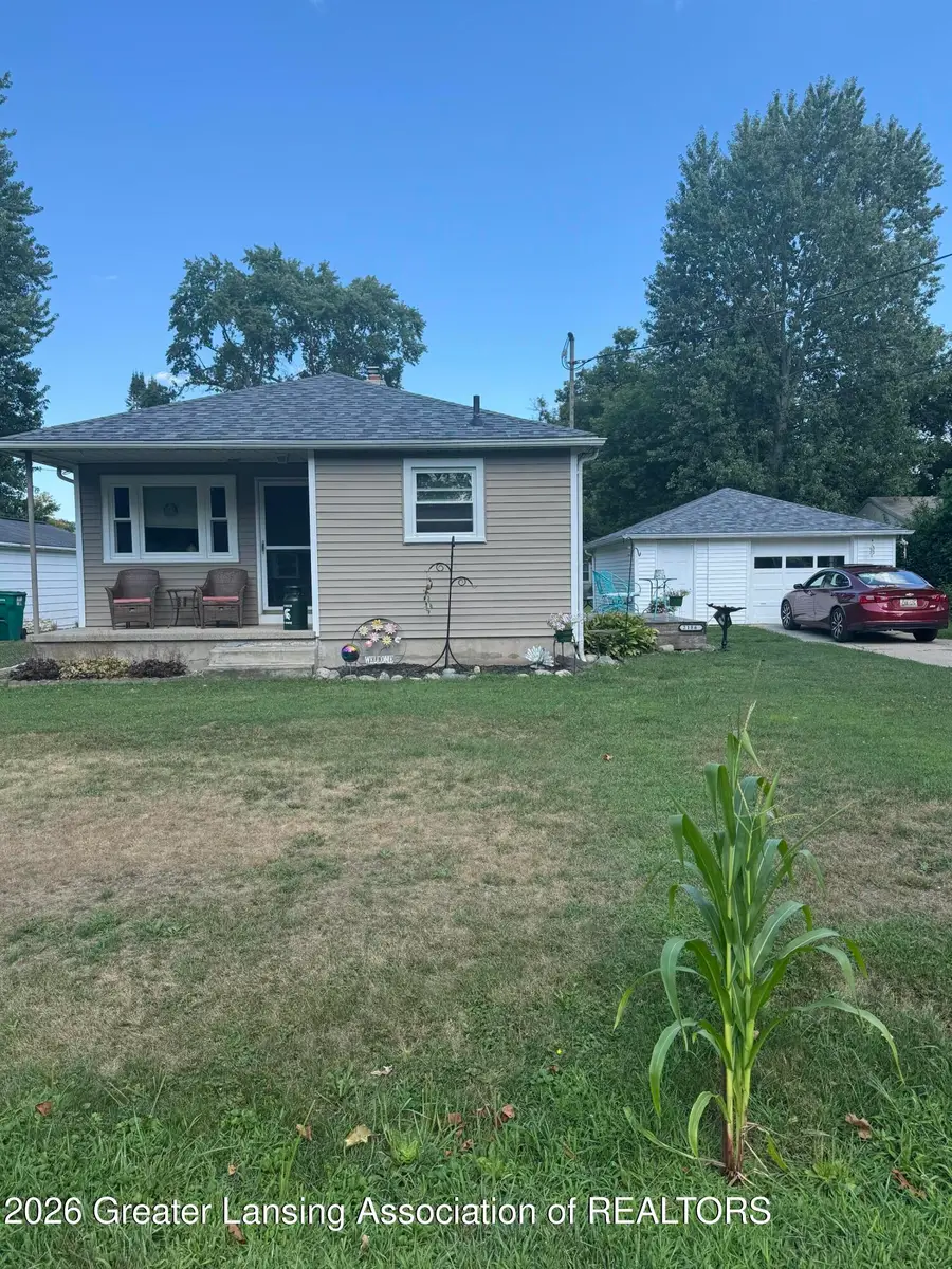 2186 Auburn Avenue, Holt, MI 48842 - #2