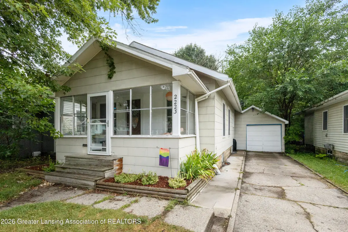 2223 Forest Avenue, Lansing, MI 48910 - #1