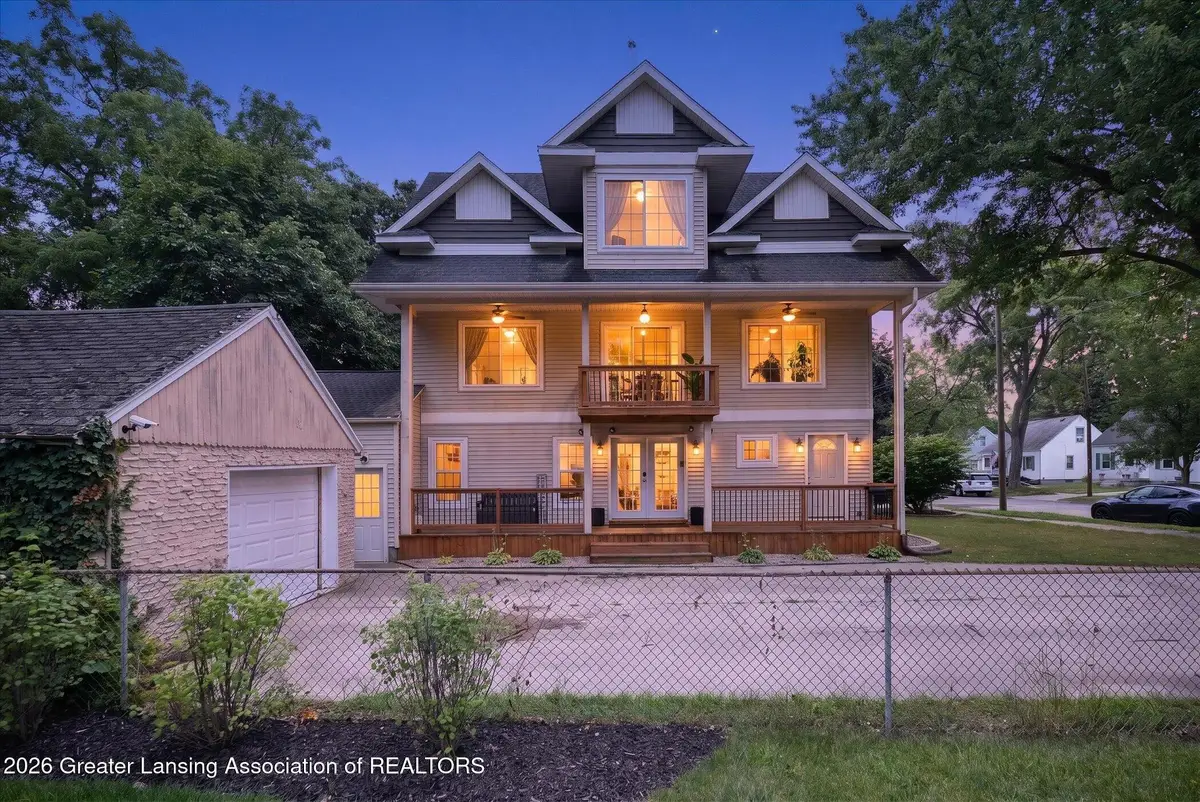 1330 N Adams Street, Owosso, MI 48867 - #1