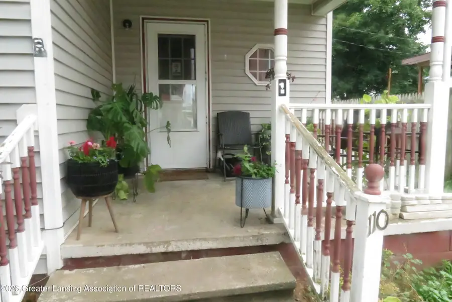 110 E Clinton Street, Ovid, MI 48866 - #3