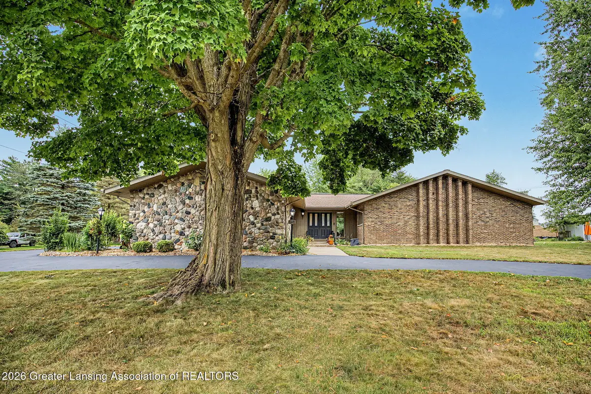 505 Raeburn Road, Eaton Rapids, MI 48827 - #1