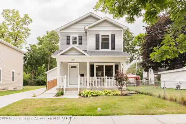 1307 W Maple Street, Lansing, MI 48915