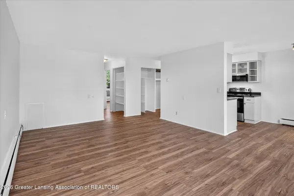 1043 Kimberly Drive #4, Lansing, MI 48912