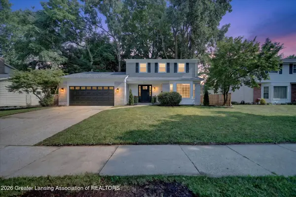 2225 Montego Drive, Lansing, MI 48912