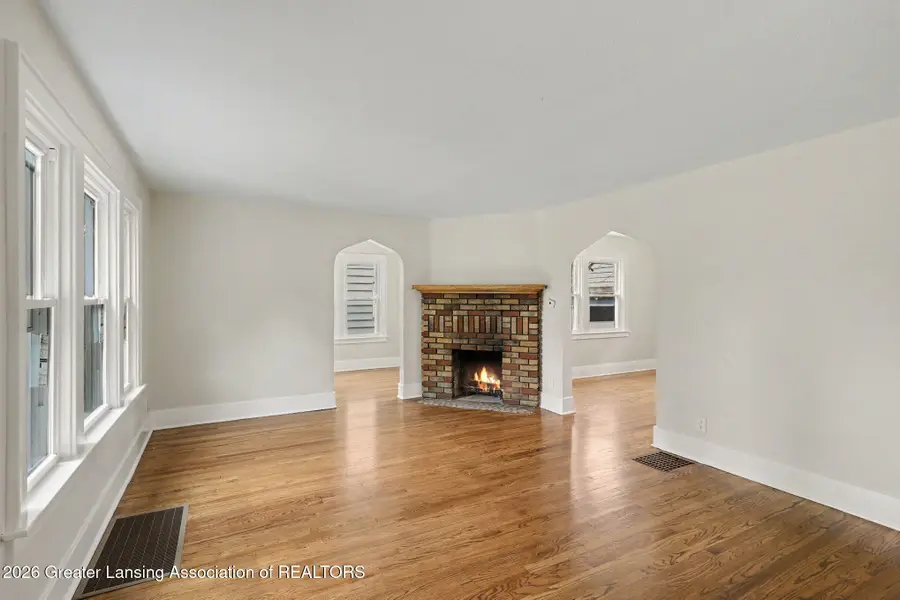 821 N Verlinden Avenue, Lansing, MI 48915 - #2