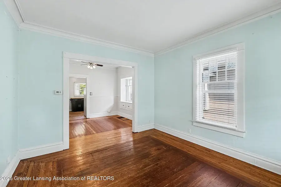 206 S Magnolia Avenue, Lansing, MI 48912 - #3